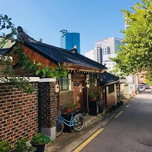 Icos ゲストハウス1 女性専用 2* ソウル特別市