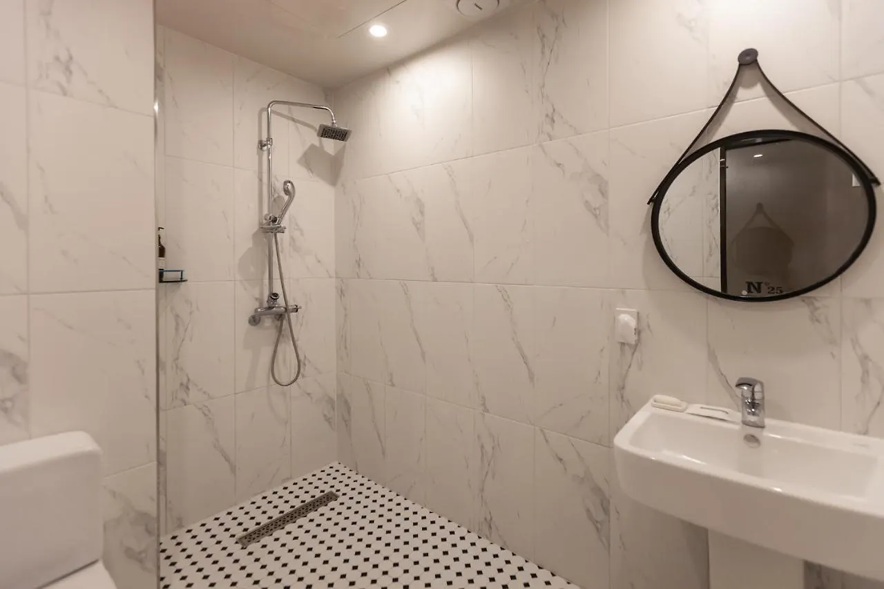 No.25 Hotel Busan Seomyeon Station 2*,  韓国