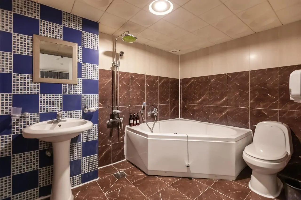 No.25 Hotel Busan Seomyeon Station 2*,