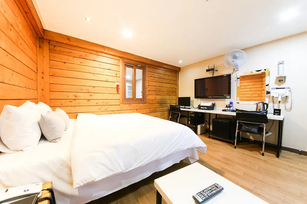 No.25 Hotel Busan Seomyeon Station
