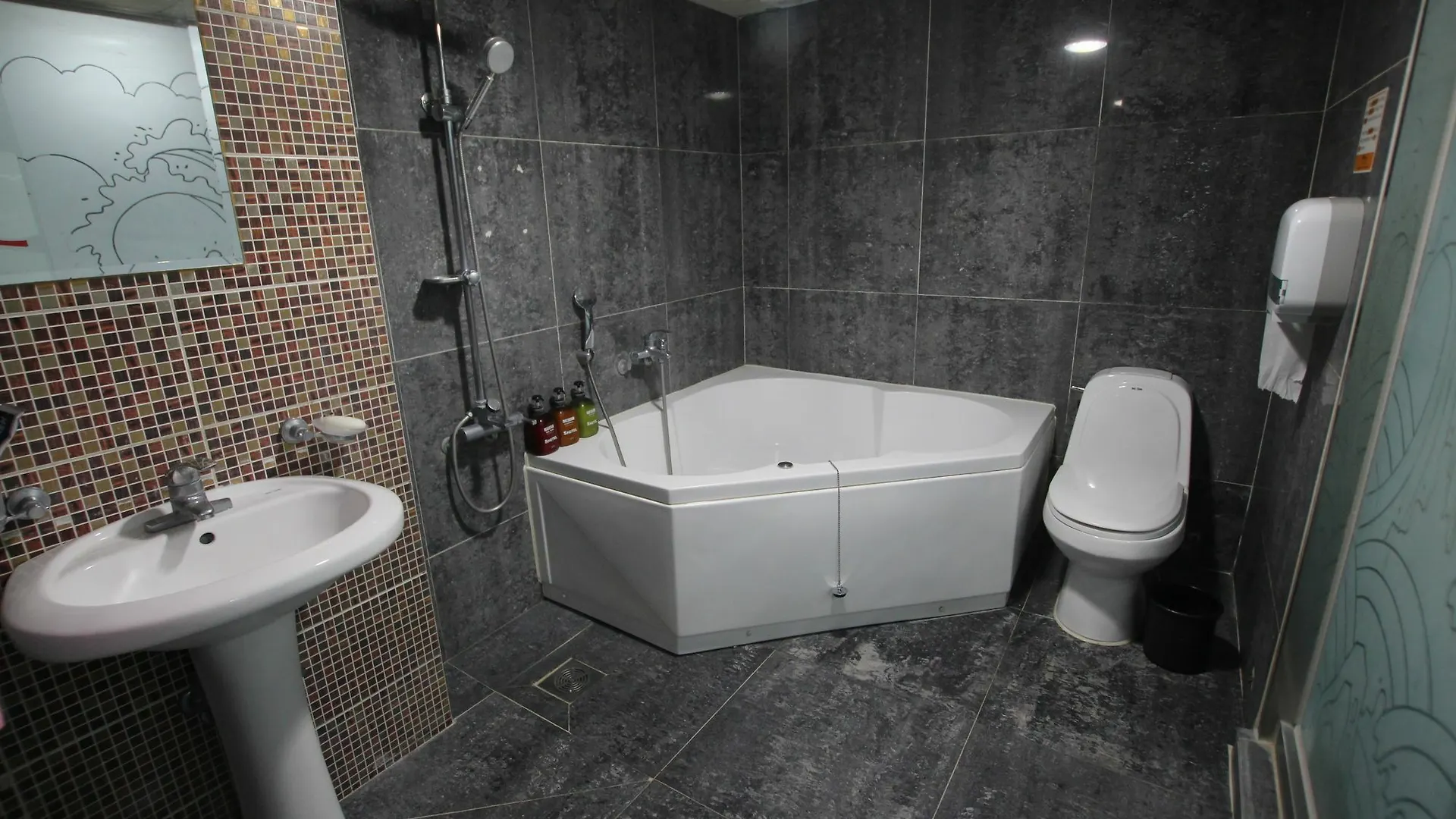 No.25 Hotel Busan Seomyeon Station