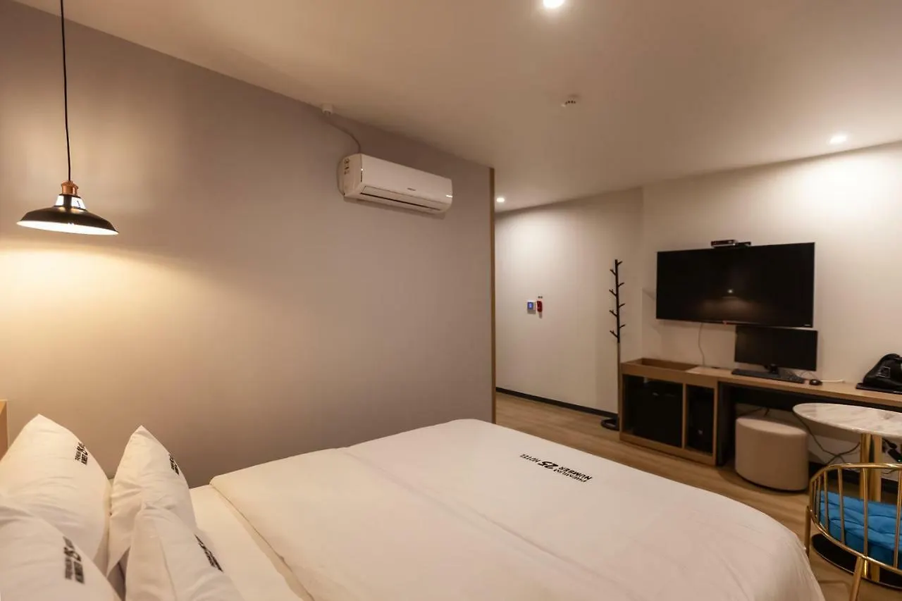 No.25 Hotel Busan Seomyeon Station
